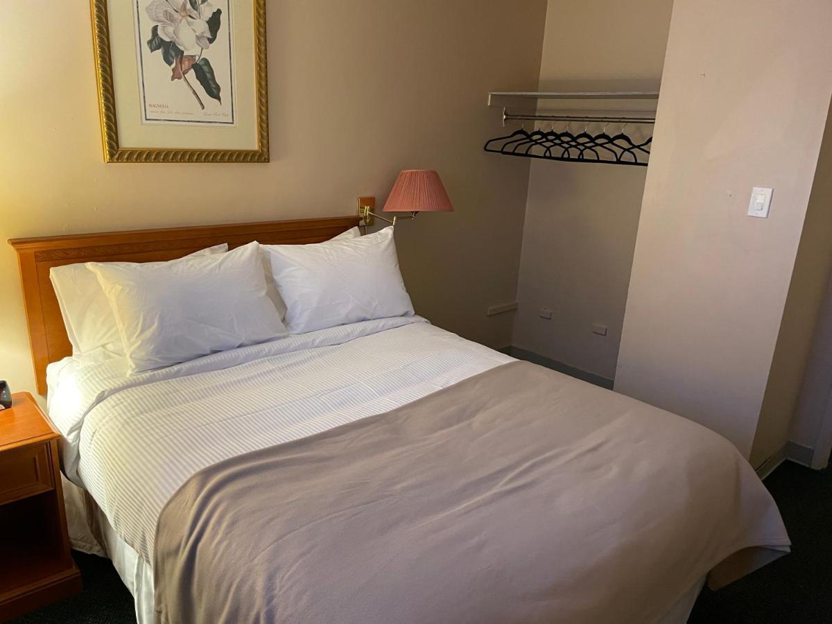 Matador Motel Drayton Valley Extérieur photo