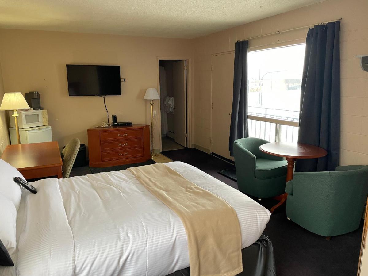 Matador Motel Drayton Valley Extérieur photo