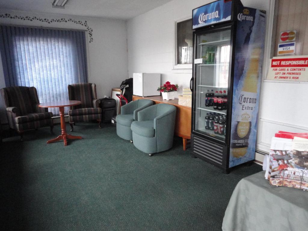 Matador Motel Drayton Valley Extérieur photo